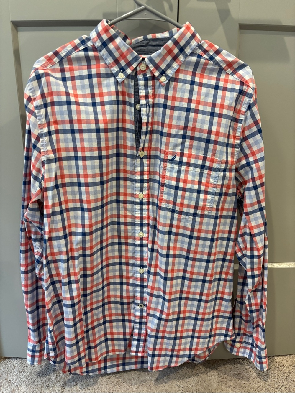 Nautica size large